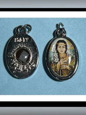 SAINT KATERI TEKAKWITHA  Religious Relic Medal, Made In ITALY